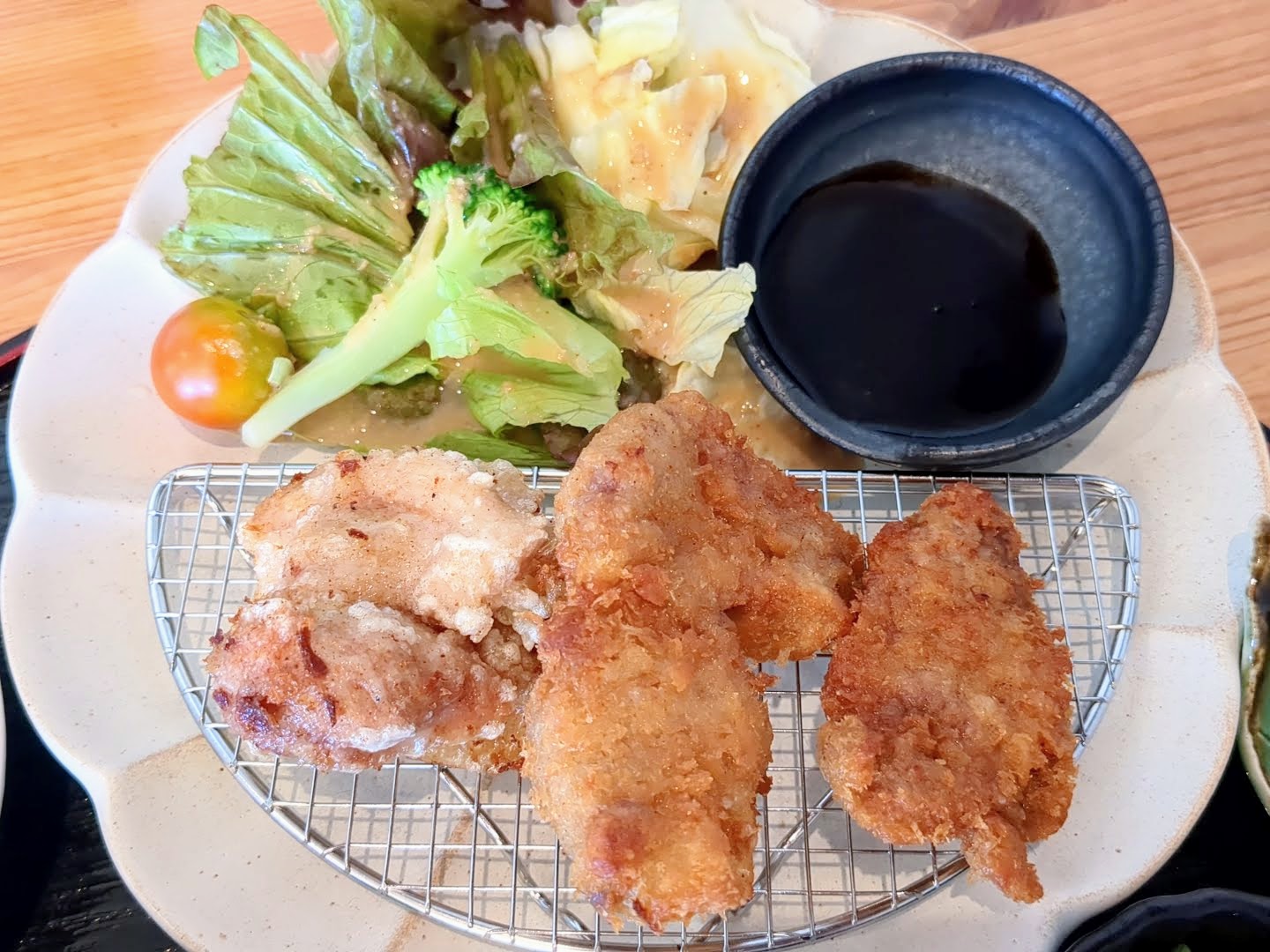 ごはんとカフェ HANA(ハナ)