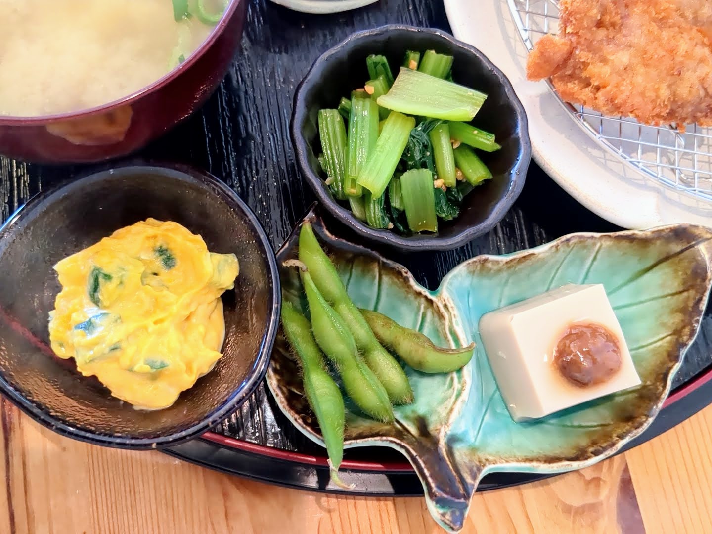 ごはんとカフェ HANA(ハナ)