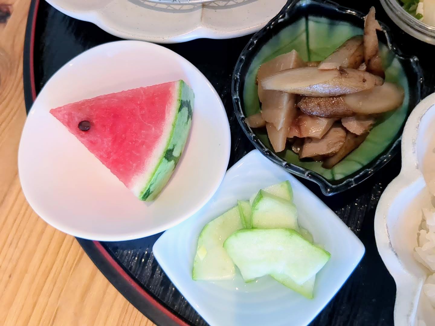 ごはんとカフェ HANA(ハナ)