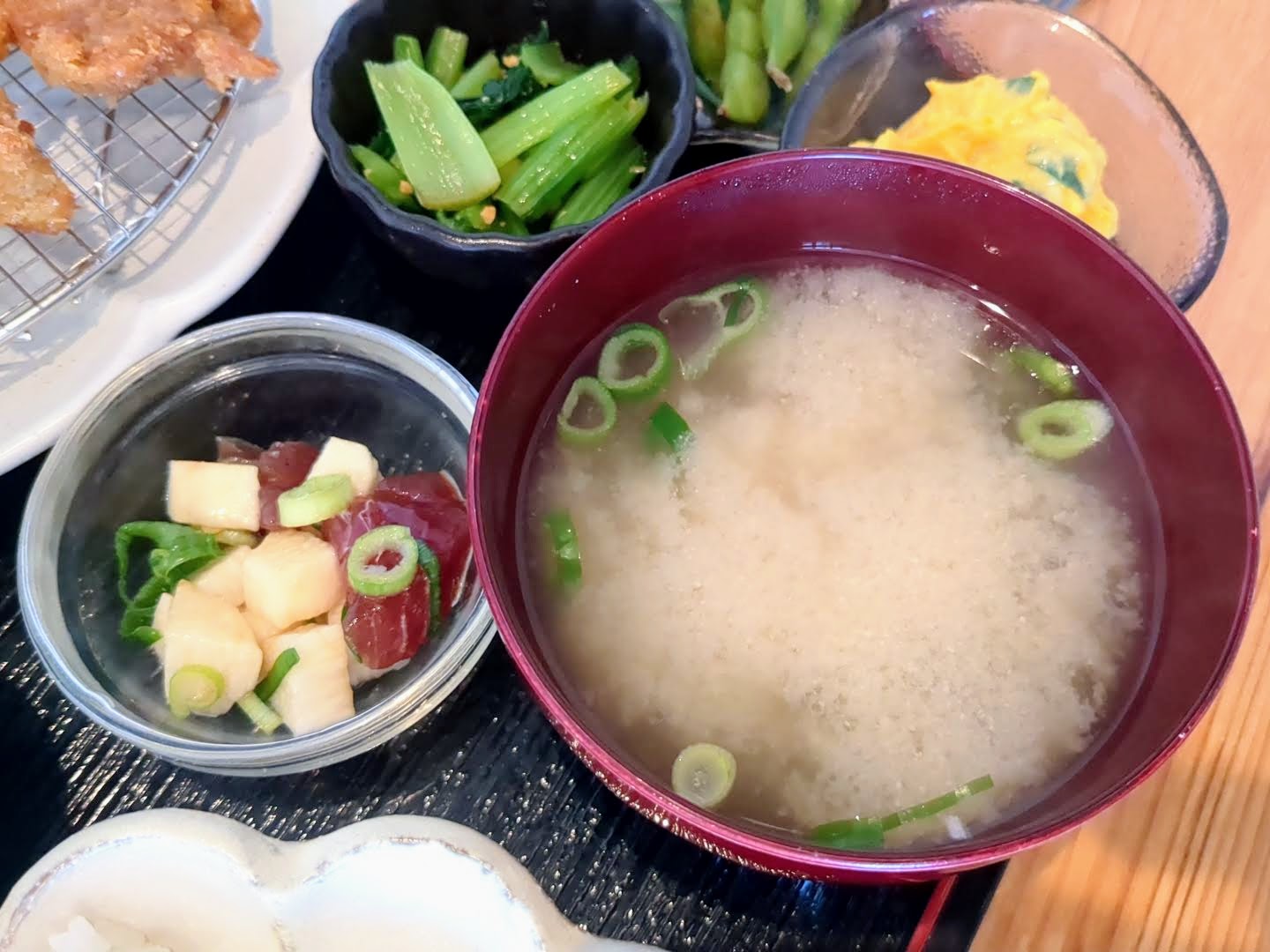 ごはんとカフェ HANA(ハナ)