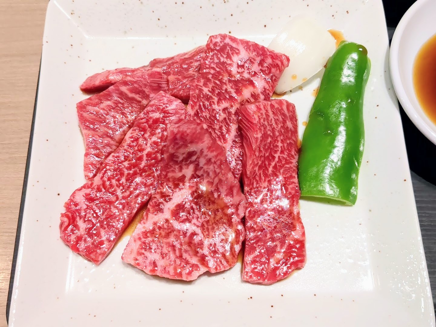 炭火焼肉 頂月（ちょうげつ）