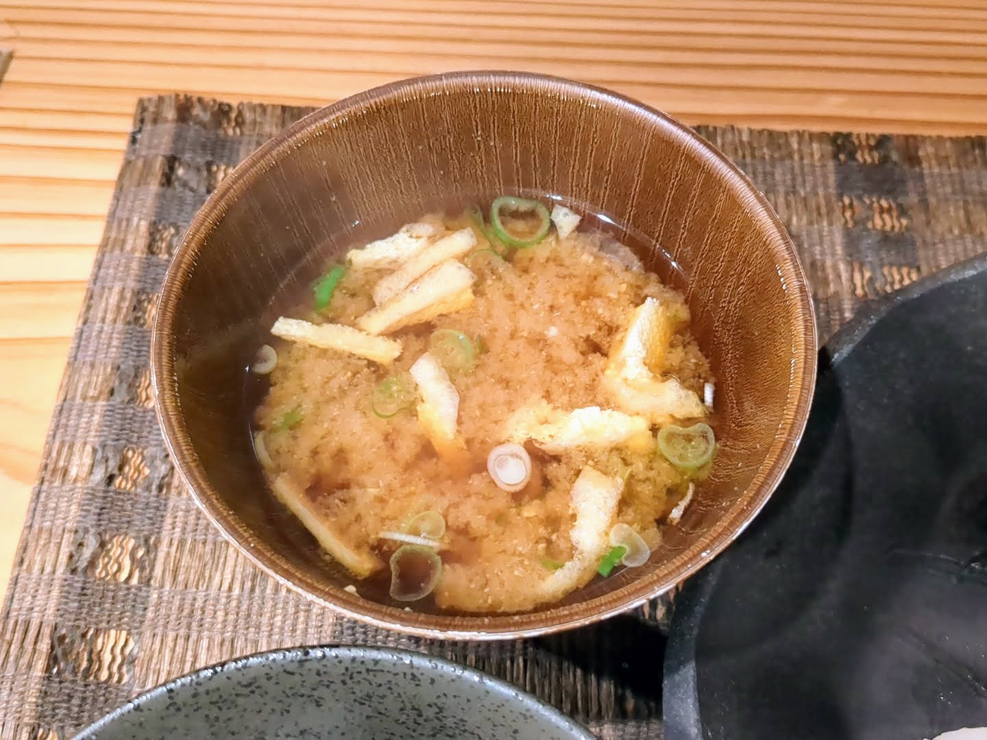 和食カフェ&バー Comfy（コンフィ）