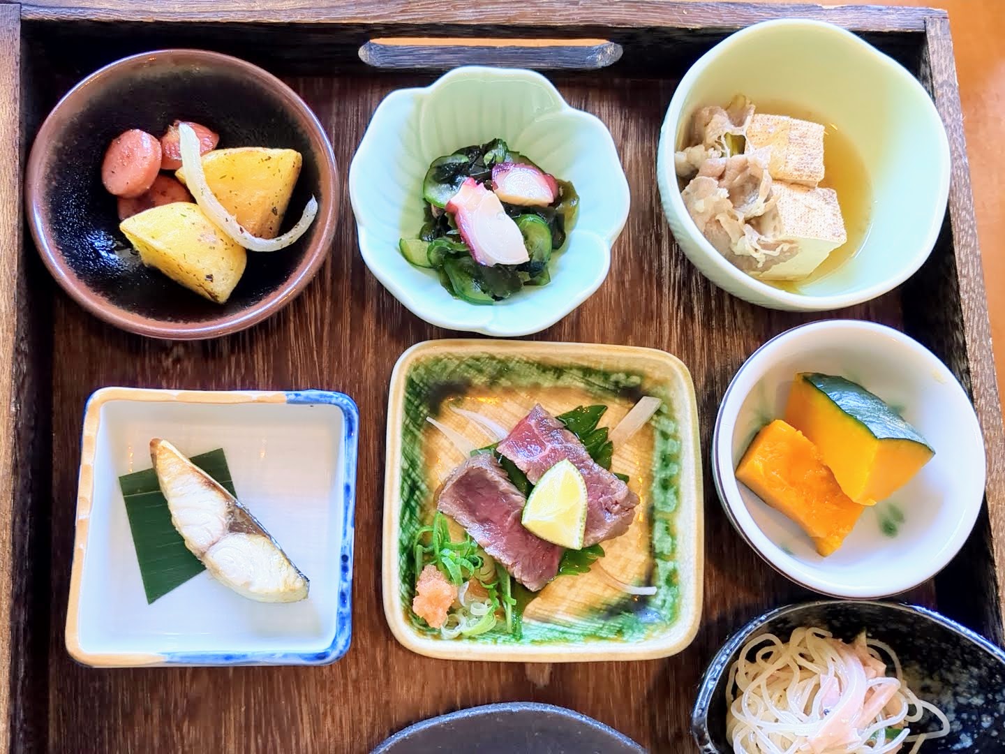 黄金だしとおばんざい きき