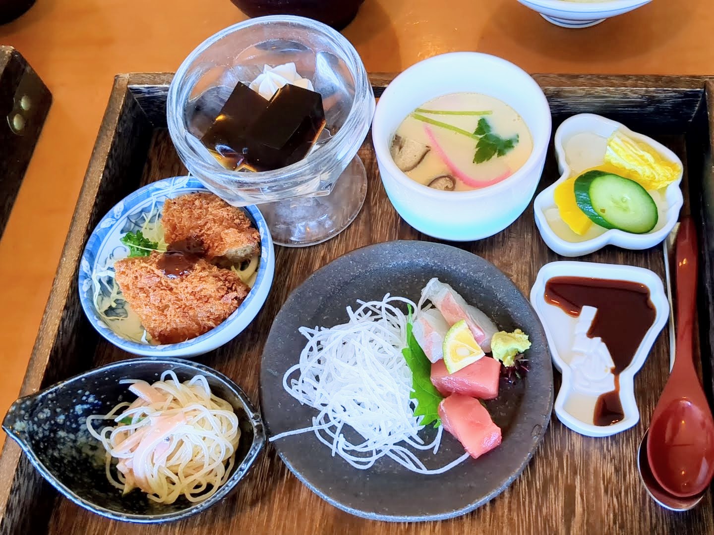 黄金だしとおばんざい きき