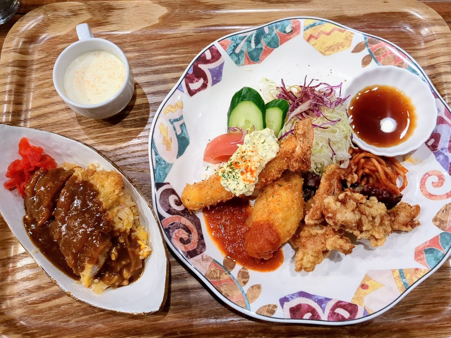 洋食屋 キッチンゴン 六角本店