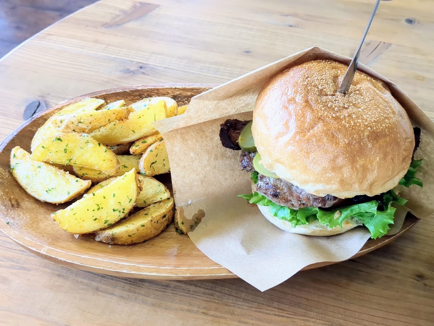 Luana(ルアーナ) 燻製工房 一服屋