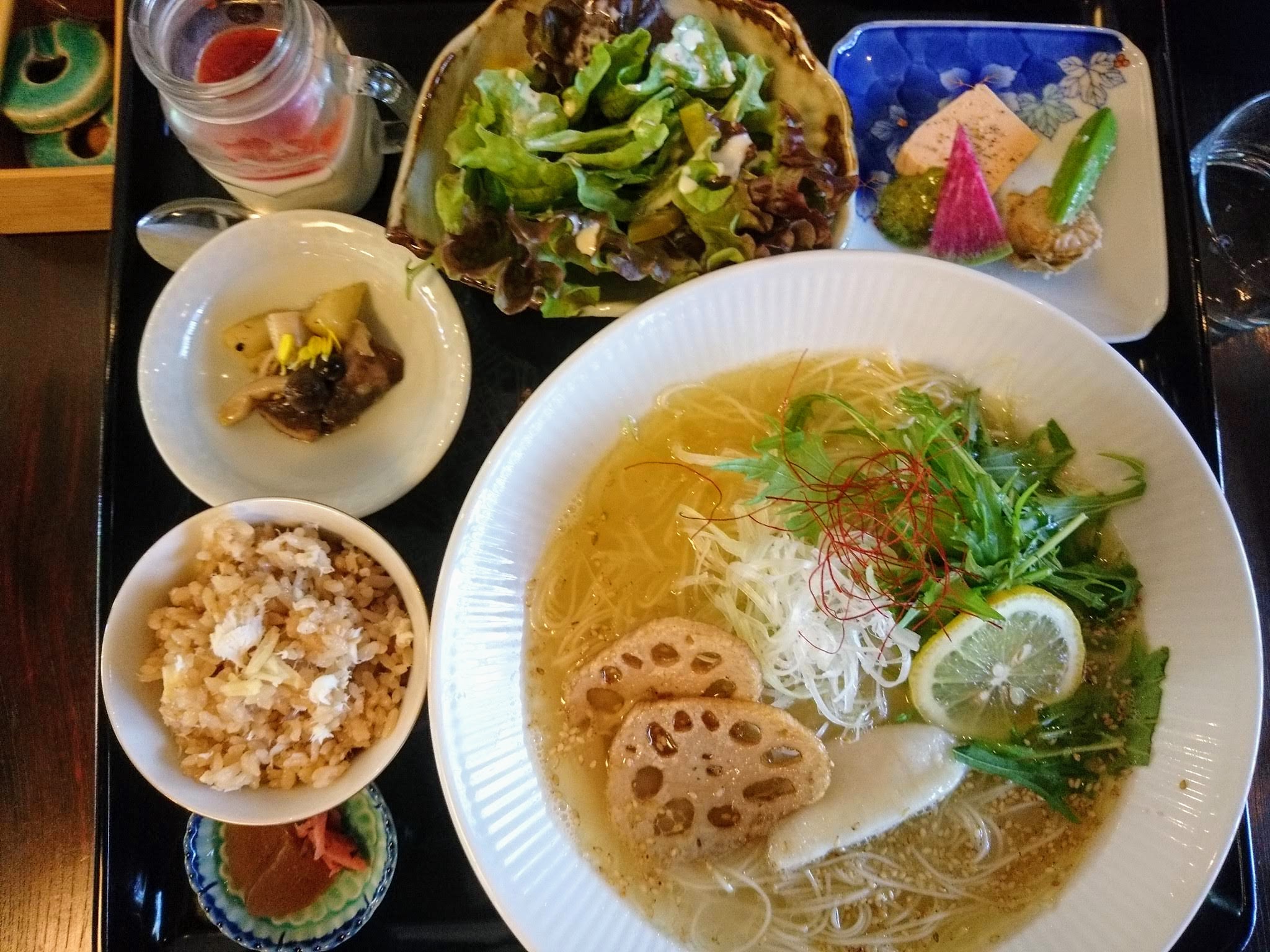 そうめん処スルスル