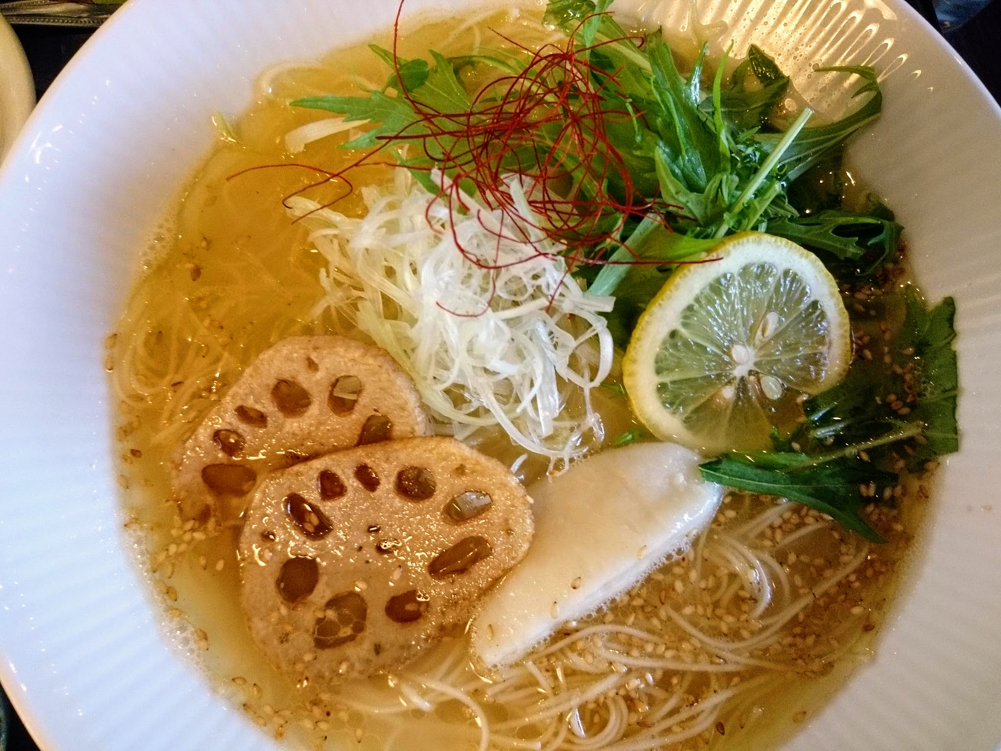 そうめん処スルスル