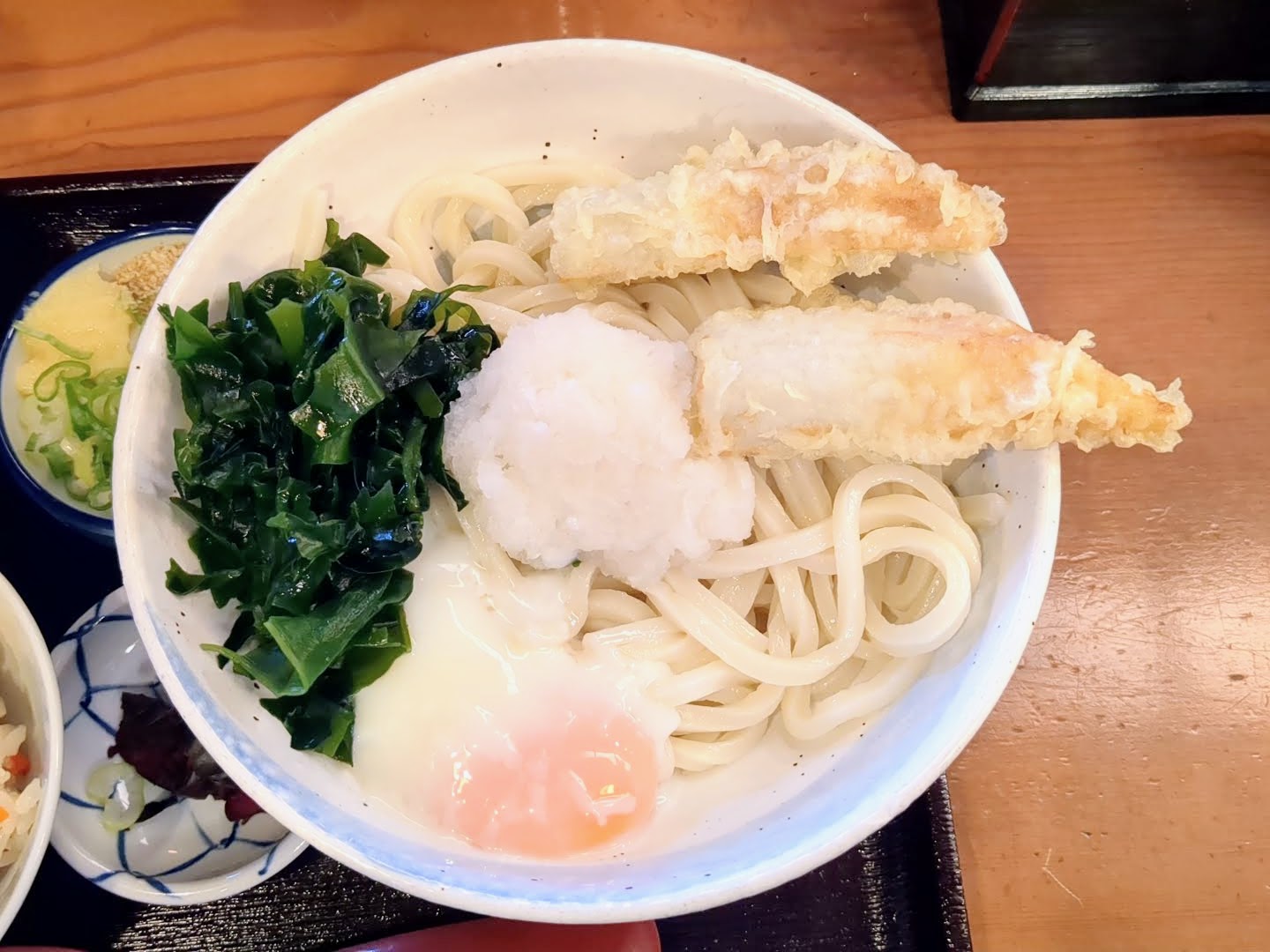 さぬきうどんのたぬき