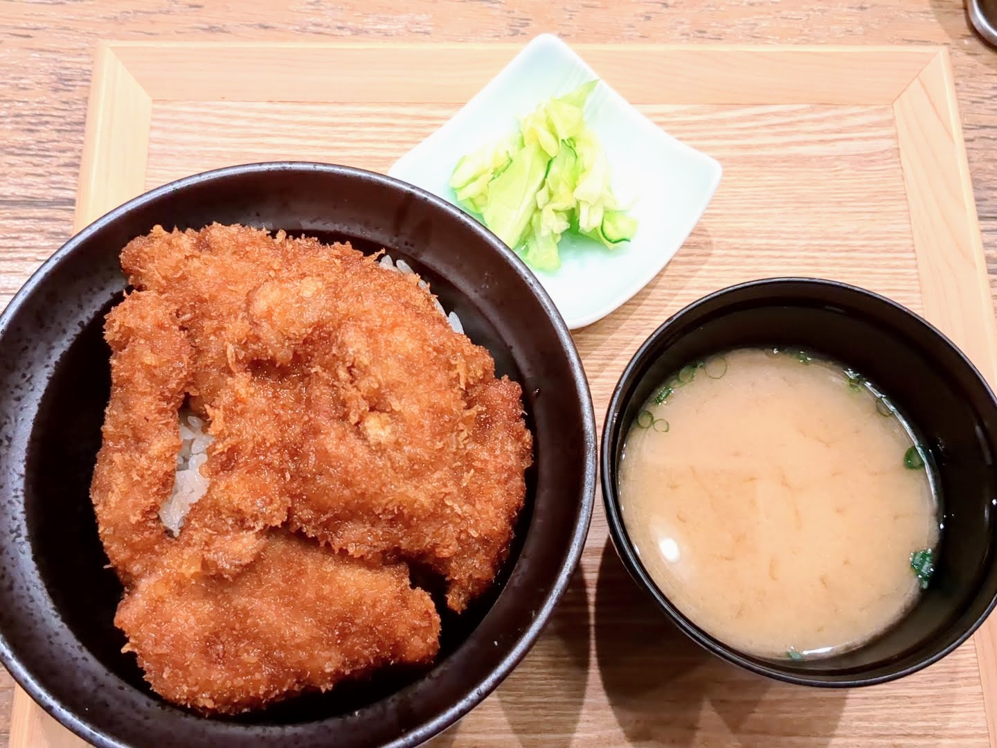 新潟カツ丼タレカツ 心斎橋店