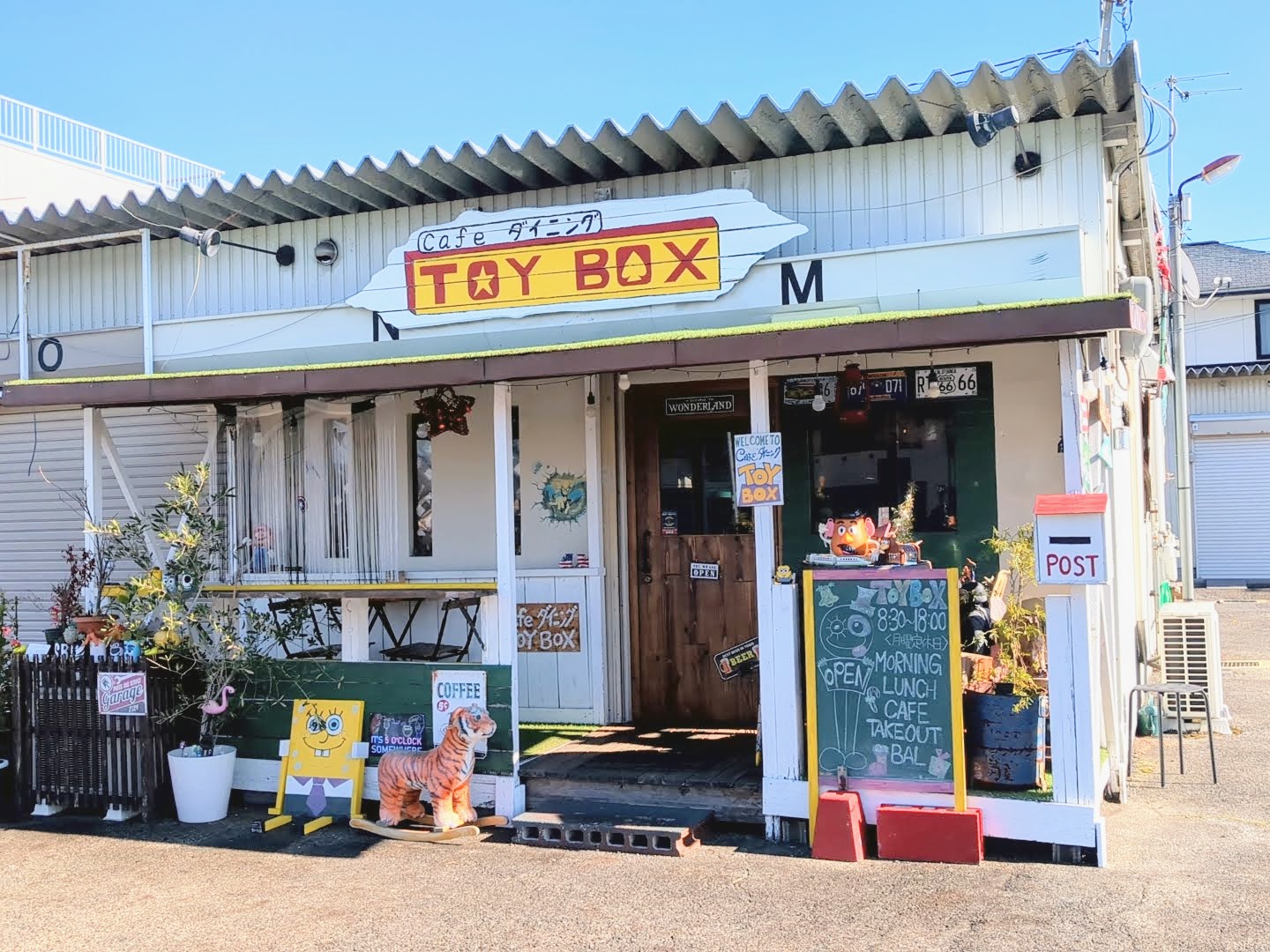 Cafe ダイニング TOYBOX（トイボックス） 外観